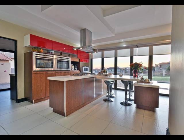 4 BEDROOM HOUSE FOR SALE IN MEYERSDAL ECO ESTATE